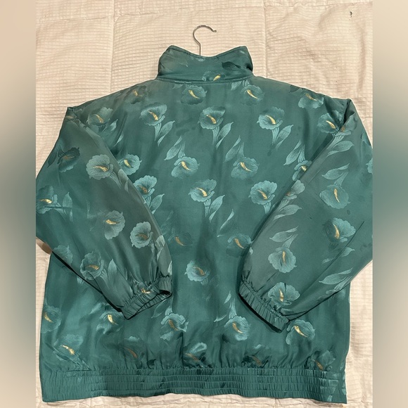 Mureli silk women’s casual suit, size M - Picture 3 of 10